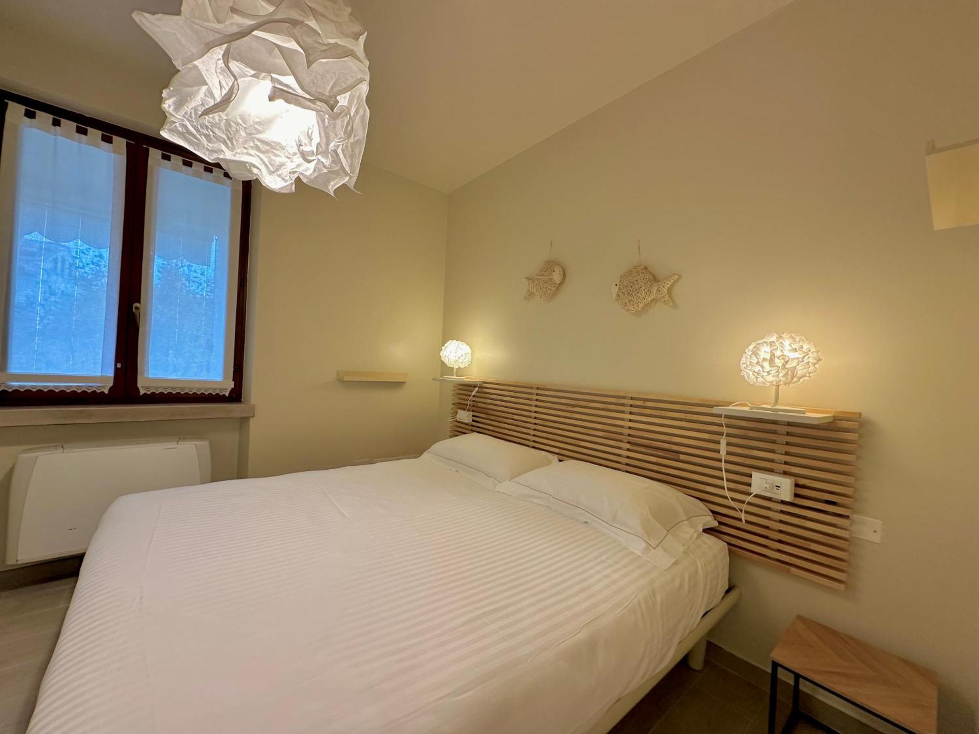 Aparthotel Lauri & Faggi Desenzano del Garda Exterior foto
